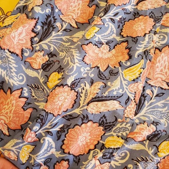 Loft floral belted lounge comfy skirt size small - Picture 10 of 10